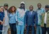 Autour de la BIEGUIP : le Ministre Moussa Moïse Sylla échange avec les organisateurs de Visa For Music et des acteurs culturels africains.