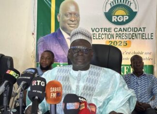 ELECTIONS LEGISLAIVES ET COMMUNALES :Elhadj Bouna Keita, figure historique de la scène politique guinéenne, a réuni son bureau politique national et la presse pour clarifier la position du RGP.