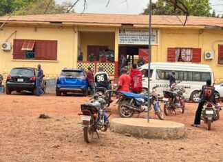 Tribunal pour enfants du Tribunal de Première Instance (TPI) de Labé a ouvert les audiences concernant sept élèves mineurs poursuivis pour coups et blessures volontaires ainsi que pour diffusion de contenus portant atteinte à la dignité humaine.