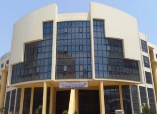 Mois de la femme : Dans les tribunaux de Conakry, des femmes offrent une assistance judiciaire gratuite aux plus démunis